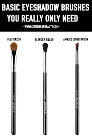 the 3 basic eyeshadow brushes that you