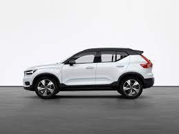 Sport utility vehicles (suvs) have existed since the last 1940s, though they didn't gain the popular name until the 1980s. Lernen Sie Die Volvo Suv Modelle Kennen Volvo Cars