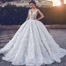 Elegant Lace Ball Gown Wedding Dresses V Neck Sheer Straps Illusion Bodice Flowers Beading Wedding Gowns Floor Length Bridal Dresses Discount Designer