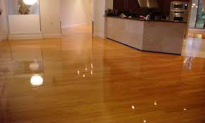 laminate wooden flooring s in