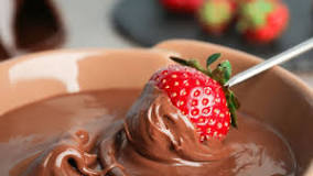 What is the best fruit for chocolate fondue?