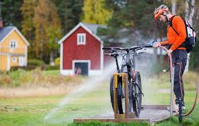 3 common bike washing mistakes bicycling
