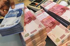 Misalnya mata uang indonesia seperti kita ketahui bersama adalah rupiah, yang disingkat rp. Nilai Mata Wang Rupiah Merudum Niaga Mstar