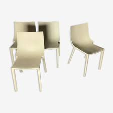 Trouvez chaises plastique dans chaises, fauteuils inclinables | achetez ou vendez des chaises, fauteuils inclinables, tabourets, chaises de massage permet de faire rouler une chaise de bureau a roulette sur du tapis. Bmh9sjxbqlat8m