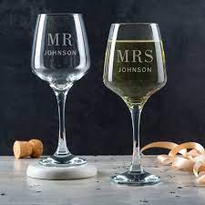 Personalized Wedding Wine Glasses Set