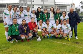 Comienzan los juegos universitarios regionales mundo untref. Equipo Femenino De Futbol De La Ute Se Corono Campeon En El Torneo Nacional Ute