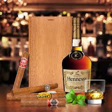 hennessy vs gift set with cigars