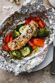 salmon parcels with vegetables 30