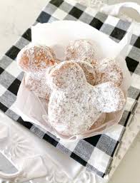 fake out mickey beignets picky palate
