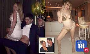 Mariah Carey had affair with her backup dancer while with fiancé James  Packer | Daily Mail Online