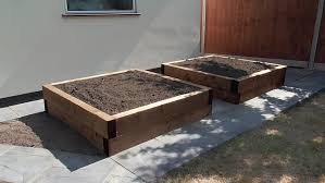 Building Any Type Of Raised Garden Bed