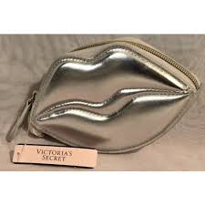 victoria s secret silver lips keychain