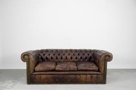 english chesterfield sofa 1920s