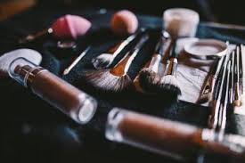makeup courses lovetoknow