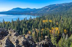 Throughout the year, in lake tahoe, 31.5 (799.1mm) of rain is accumulated. Fall In Lake Tahoe Weather And Event Guide