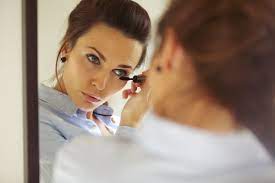 avoid makeup before and after lasik