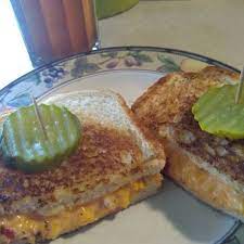the masters pimento cheese sandwich