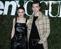 are-joel-courtney-and-joey-king-friends-in-real-life