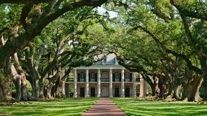 notable southern plantation tours in