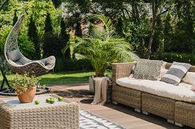 Protect Your Outdoor Daybed And Furniture