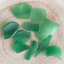 Tumbled Glass Emerald Green Pieces In