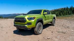 is the 2023 toyota tacoma worth waiting