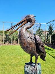 Life Size Pelican Bronze Fountain