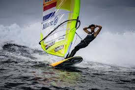 As gold was all but assured for kiran badloe in the men's rs:x, silver and bronze was decided by some close calls. Windsurfer Badloe Sets A Unique Record With Three World Titles In A Row Netherlands News Live