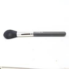 mac 129s synthetic powder blush brush
