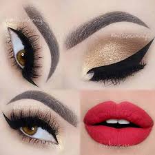 golden eyes makeup and red lips