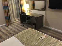 holiday inn southend airport