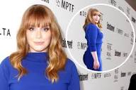 Claim Bryce Dallas Howard's Butt Was Edited in 'Jurassic' Poster ...
