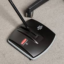 single brush floor sweeper