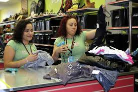 closet pays cash for almost new clothing