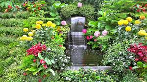 Gwen schoen demonstrates how to make a simple garden fountain using flower pots and cobble stones. Beautiful Garden Fountain At Home Garden Decor Fountain Bsmotion Youtube