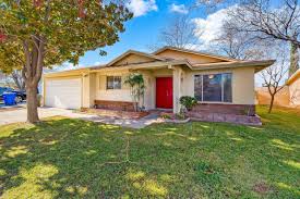 homes near paraclete high for