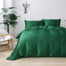Emerald Green Silky Summer Bedding