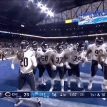 The chicago bears are a chicago based nfl team. Chicago Bears Gifs Tenor