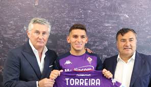 Fiorentina · zlatan ibrahimovic hits brace but ac milan fall to defeat at fiorentina · dusan vlahovic has outgrown his fiorentina surroundings and ready for a ' . Lucas Torreira Signs For Fiorentina Will Wear 18