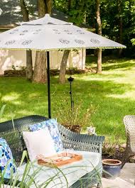 How To Paint Outdoor Fabric To Makeover