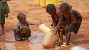 Resultado de imagen para niños africanos comiendo