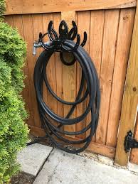 Farmhouse Metal Horseshoe Garden Hose