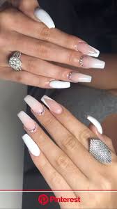 On the accent nails, use a natural nail coat for the base, but add chunky. Pin By Jada Dotting On White Nails Gold Gel Nails Acrylic Nails Coffin Short Red Acrylic Nails Clara Beauty My