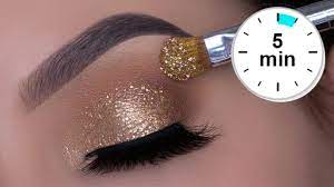 5 minute easy sparkly golden eye makeup