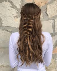 This hairstyle features curling the hair at the bottom. 60 Popular Party Hairstyles That Are Easy To Style