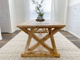 The kreg jig r3 is the perfect solution for any homeowner who builds projects with wood. Diy Angle Base Dining Table Shanty 2 Chic