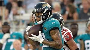 Jaguars Wr Moncrief Takes On Bigger Role Without Lee Tsn Ca