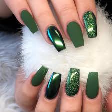 Spring glade with pretty flowers: Green Nails Nail Art Matte And Glossy Aesthetic Green Green Nail Designs Fashion Nails Coffin Nails Designs