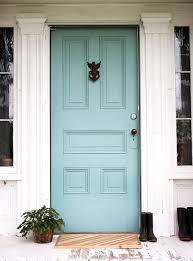 10 Colorful Front Doors That Make A