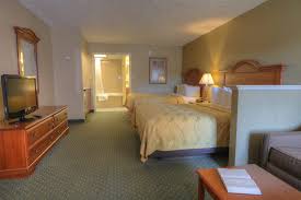 quality inn suites at dollywood lane